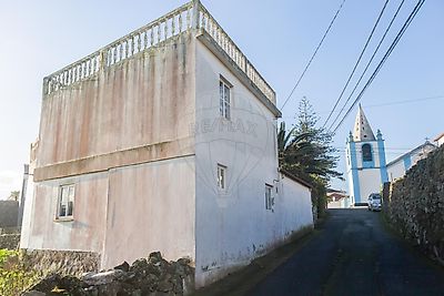 Moradia T2 à venda em Cabo da Praia Praia da Vitória RE MAX Portugal