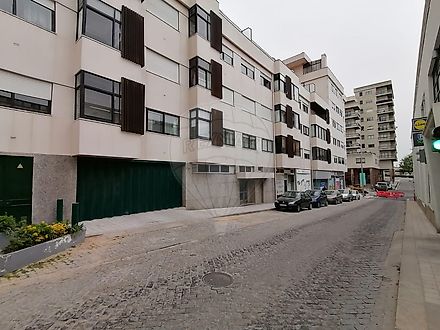 39 Apartamentos T1 Para Alugar Em Porto RE MAX