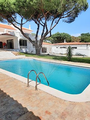 House T5 for rent in Almancil, Loulé — photo 1