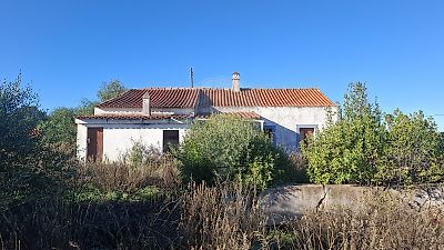 House T3 for sale in Silves, Silves