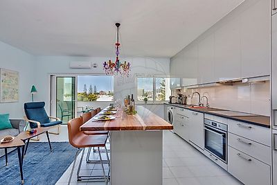 Apartment T2 for sale in Quarteira, Loulé