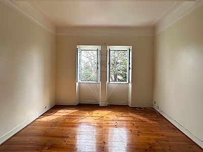 Apartamento à venda em Estrela