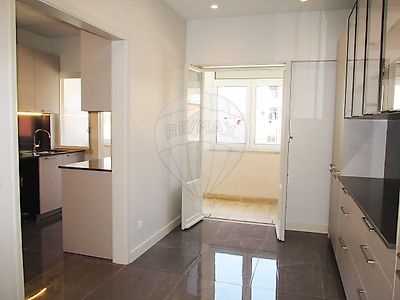 Apartamento para arrendar em Arroios