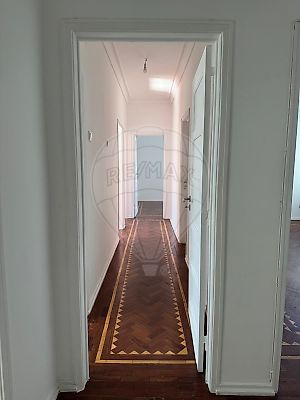 Apartamento para arrendar em Arroios
