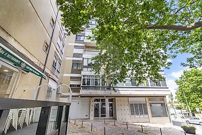 Apartamento à venda em Beato