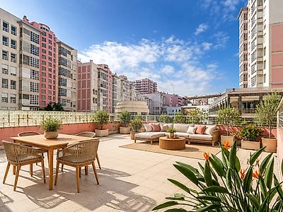 Apartamento para arrendar em São Domingos de Benfica