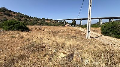 Land for sale in Porches, Lagoa (Algarve)