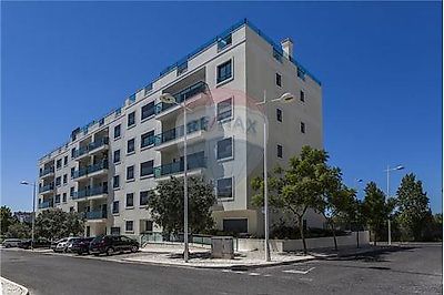 Apartamento T4 à venda em Lumiar, Lisboa