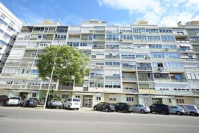 Apartamento para arrendar em Benfica