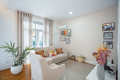 Apartamento para arrendar em Campolide
