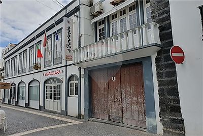 Prédio à venda em São José, Ponta Delgada