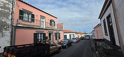 moradia-t3-venda-em-fenais-da-ajuda-ribeira-grande-re-max-portugal