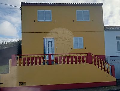 moradia-t5-venda-em-lomba-de-s-o-pedro-ribeira-grande-re-max-portugal