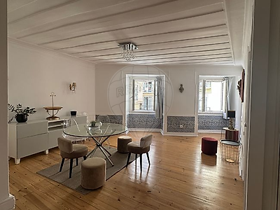 Apartamento para arrendar em Santa Maria Maior