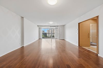 Apartamento para arrendar em Alvalade