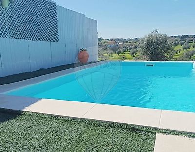 Moradia T4 à venda em São Vicente do Paul e Vale de Figueira, Santarém