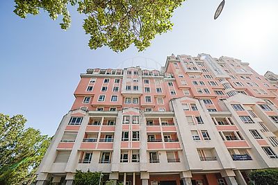 Apartamento para arrendar em Lumiar