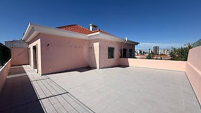 Apartamento para arrendar em Areeiro
