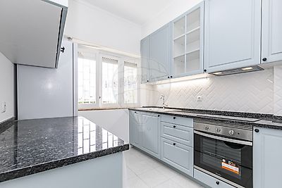Apartamento para arrendar em Benfica
