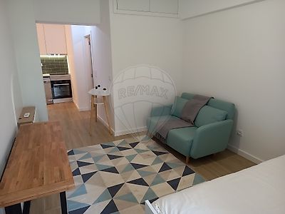 Apartamento para arrendar em Benfica