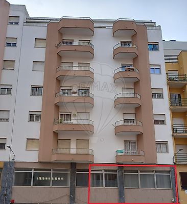 Escritório à venda em Torres Vedras (São Pedro, Santiago, Santa Maria do Castelo e São Miguel) e Matacães, Torres Vedras