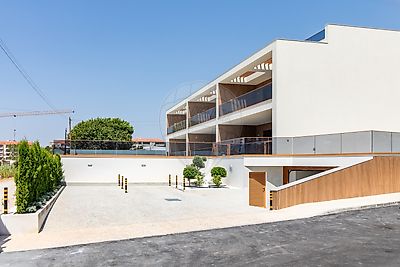 Apartment T2 for sale in Quarteira, Loulé