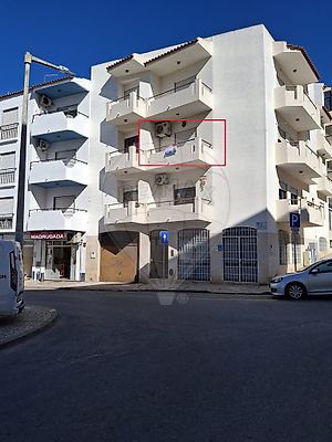 Apartment T3 for sale in Quarteira, Loulé