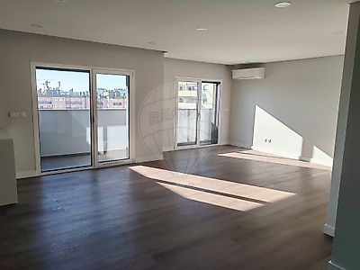 Apartamento T4 à venda em Viseu, Viseu