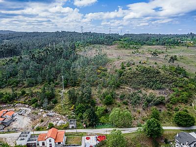 Terreno à venda em Bodiosa, Viseu