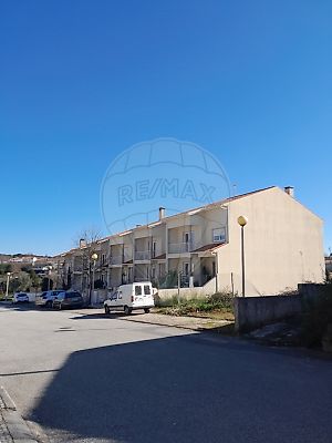 Terreno à venda em Rio de Loba, Viseu