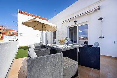 Apartamento para arrendar em Santa Maria Maior