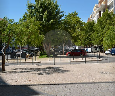 Loja à venda em Albufeira e Olhos de Água, Albufeira