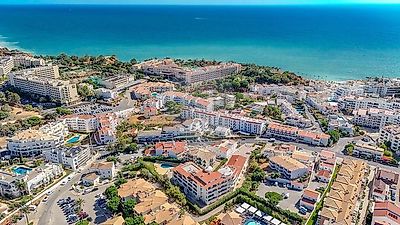 Apartment T2 for sale in Albufeira e Olhos de Água, Albufeira