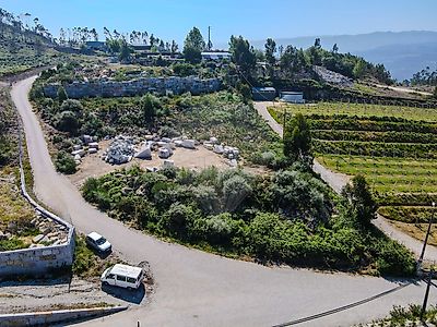 Terreno à venda em Sande e São Lourenço, Marco de Canaveses