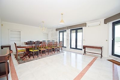 Duplex T5 de luxo à venda em Campolide, Lisboa | RE/MAX Portugal