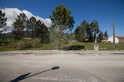 Terreno à venda em Abrigada e Cabanas de Torres, Alenquer