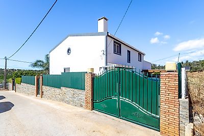 House T3 for sale in Portimão, Portimão