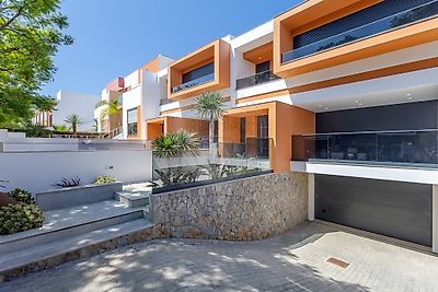 House T3 for sale in Portimão, Portimão