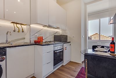 Apartamento para arrendar em Santa Maria Maior
