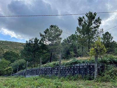 Terreno à venda em Azias, Ponte da Barca