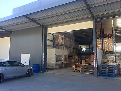 Armazém para arrendar em Arões (São Romão), Fafe
