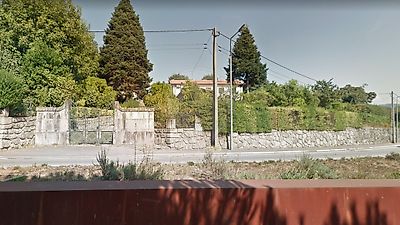 Moradia T5 à venda em Caldelas, Guimarães