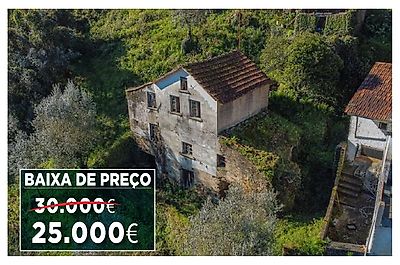Moradia T3 à venda em Lorvão, Penacova