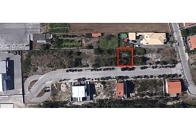 Terreno à venda em Marinha Grande, Marinha Grande