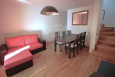 Apartamento para arrendar em Santo António