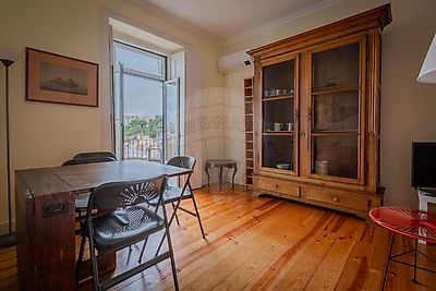 Apartamento para arrendar em Santa Maria Maior