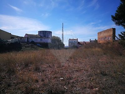 Terreno à venda em Ajuda, Lisboa