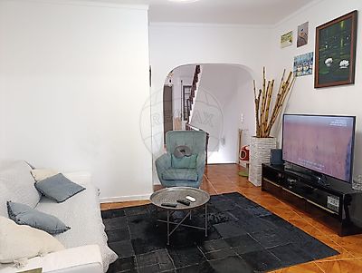 Moradia T2 à venda em Arrifes, Ponta Delgada | RE/MAX Portugal