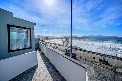 Moradia T3 à venda em Ribeira Grande (Matriz), Ribeira Grande | RE/MAX Portugal