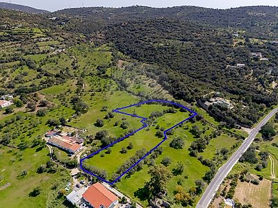 Terreno à venda em Conceição e Estoi, Faro